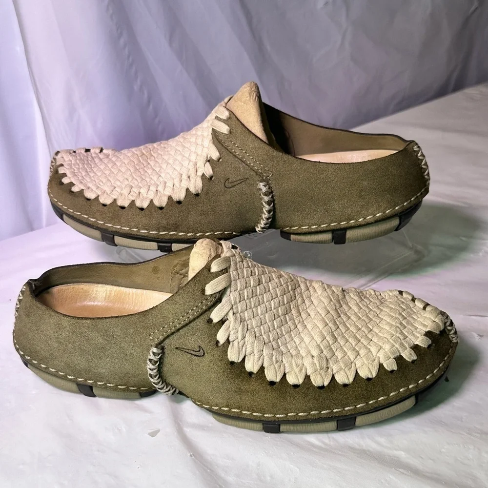 Nike Women's Taupe Suede & Cream Woven Mule